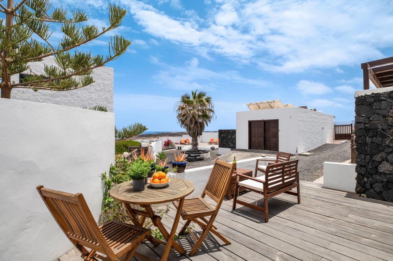 Playa Marina Eco Bungalow Arrieta Arrieta  Exterior photo